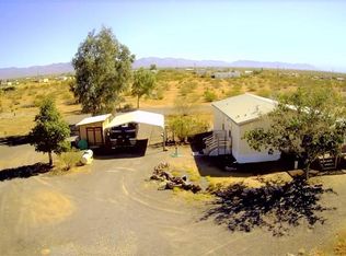 4086 N Canelo Rd, Golden Valley, AZ 86413