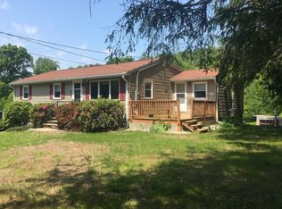 46 Mill Rd, Dudley, MA 01571