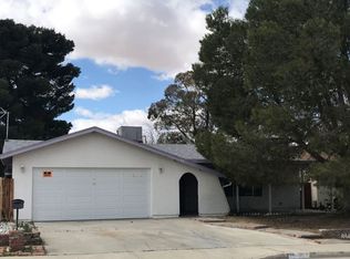 525 S Warner St, Ridgecrest, CA 93555