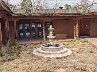 540 El Rey Dr, Corrales, NM 87048