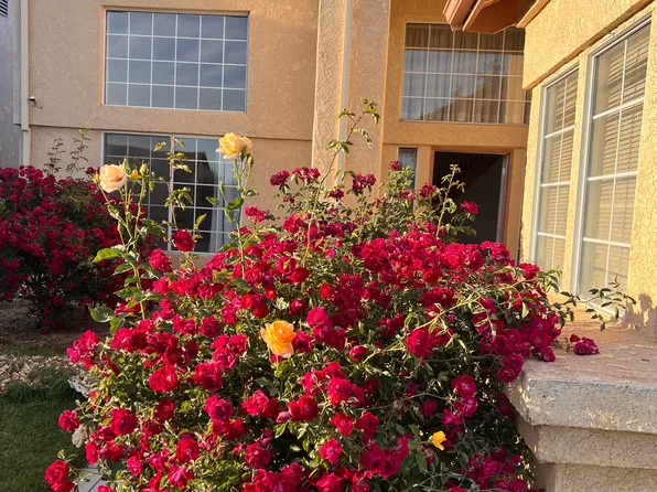 1852 Loma Linda Cir, Los Banos, CA 93635