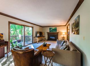6701 Olde Sturbridge Dr, Hamel, MN 55340