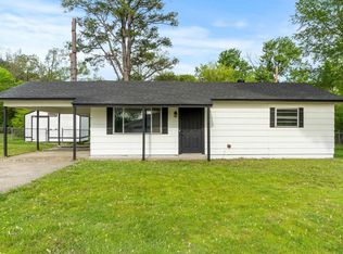 8 Pamela Ln, Conway, AR 72032