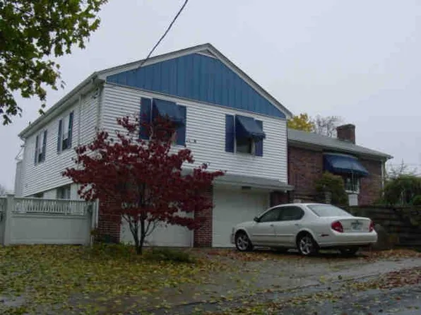47 Homeland St, Johnston, RI 02919