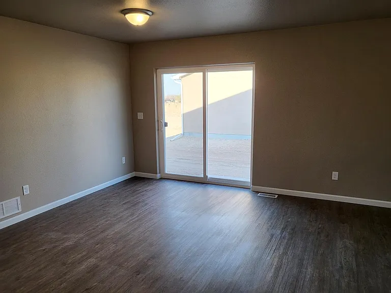 29 E Cokedale Dr — Photo 10