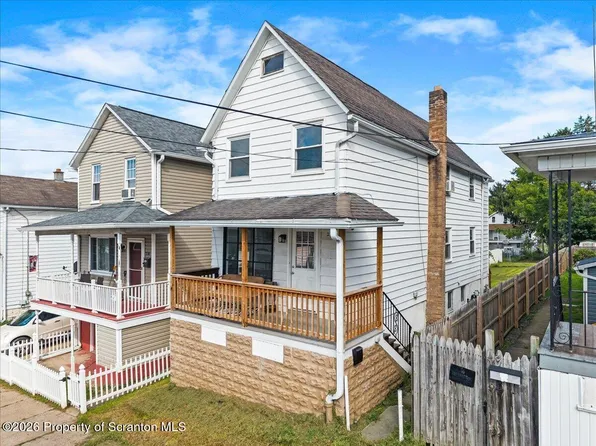 236 W Union St, Nanticoke, PA 18634