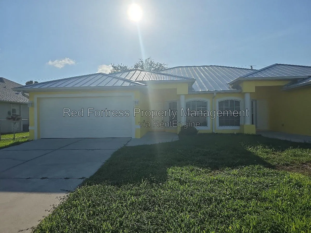 2 bed, 2.0 bath, $1,999 — Photo 1