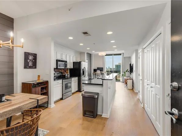 3040 Peachtree Rd NW Unit 1107, Atlanta, GA 30305