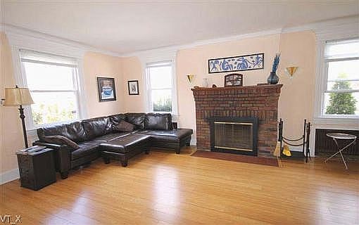 2nd image of 220 Hylan Blvd