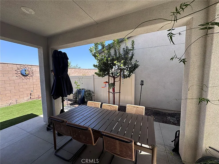 24326 Juni Ct — Photo 17