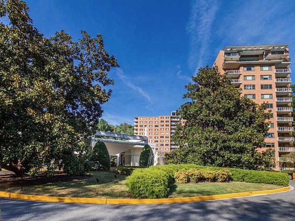 2nd image of 4201 Cathedral Ave NW #39