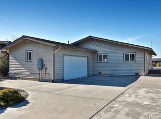 3770 Shorewood Ave, Greenbank, WA 98253