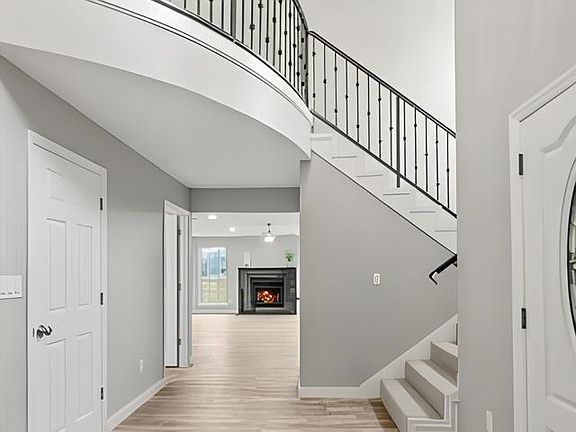 4th image of 2123 Orleans Dr