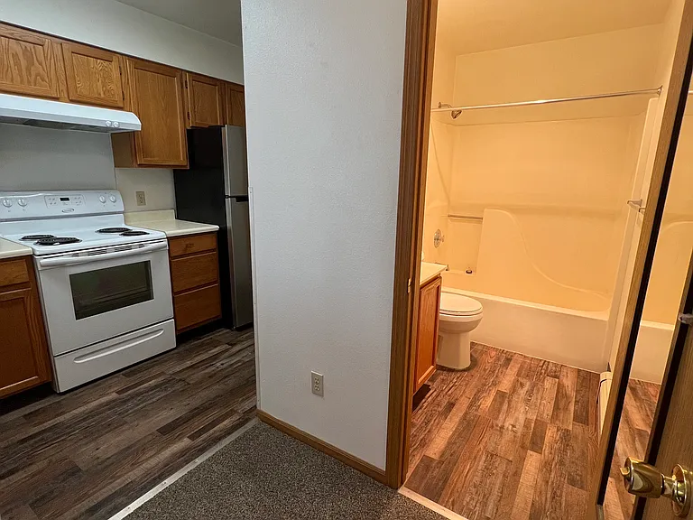 1526 Lake Elmo Dr #3 — Photo 9