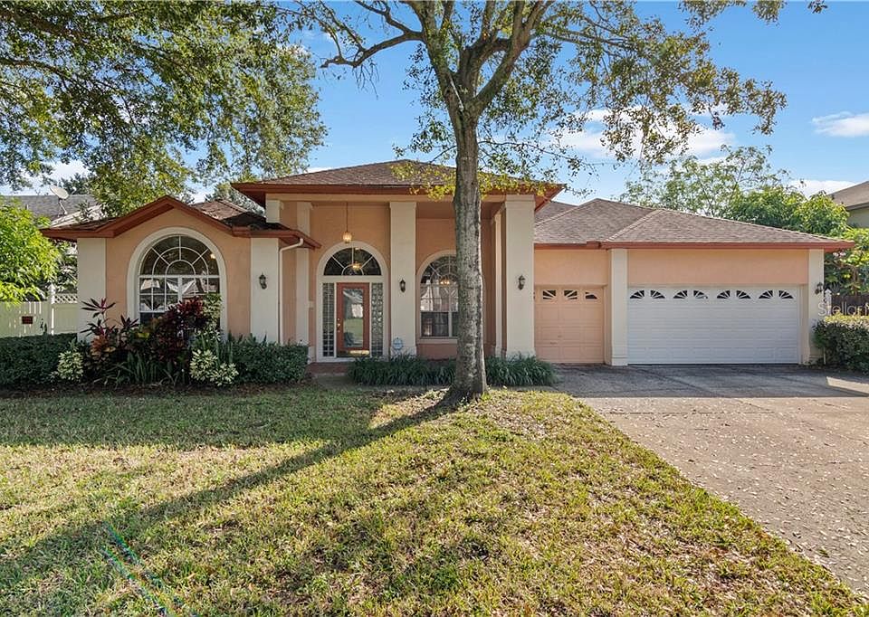 1st image of 321 Forrest Crest Ct