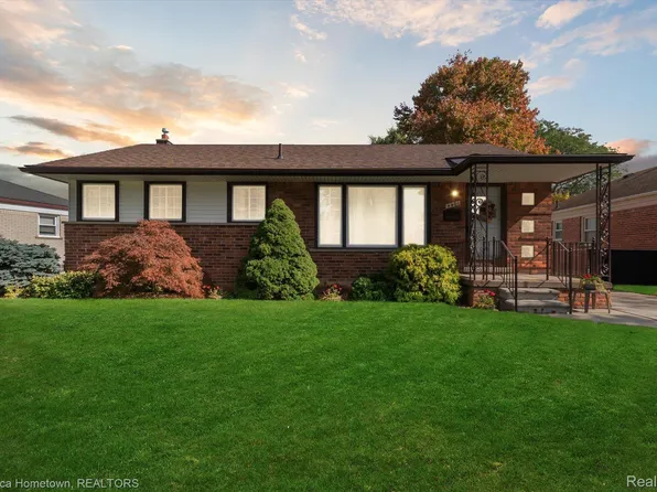 4401 Eastlawn Ave, Wayne, MI 48184