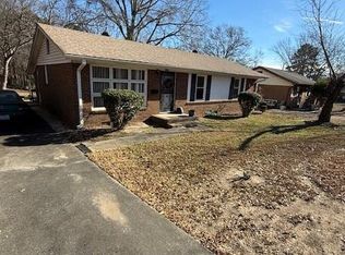3528 Merrill Pl, Charlotte, NC 28216