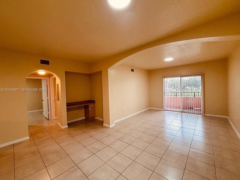 2403 Belmont Ln #2403 — Photo 21