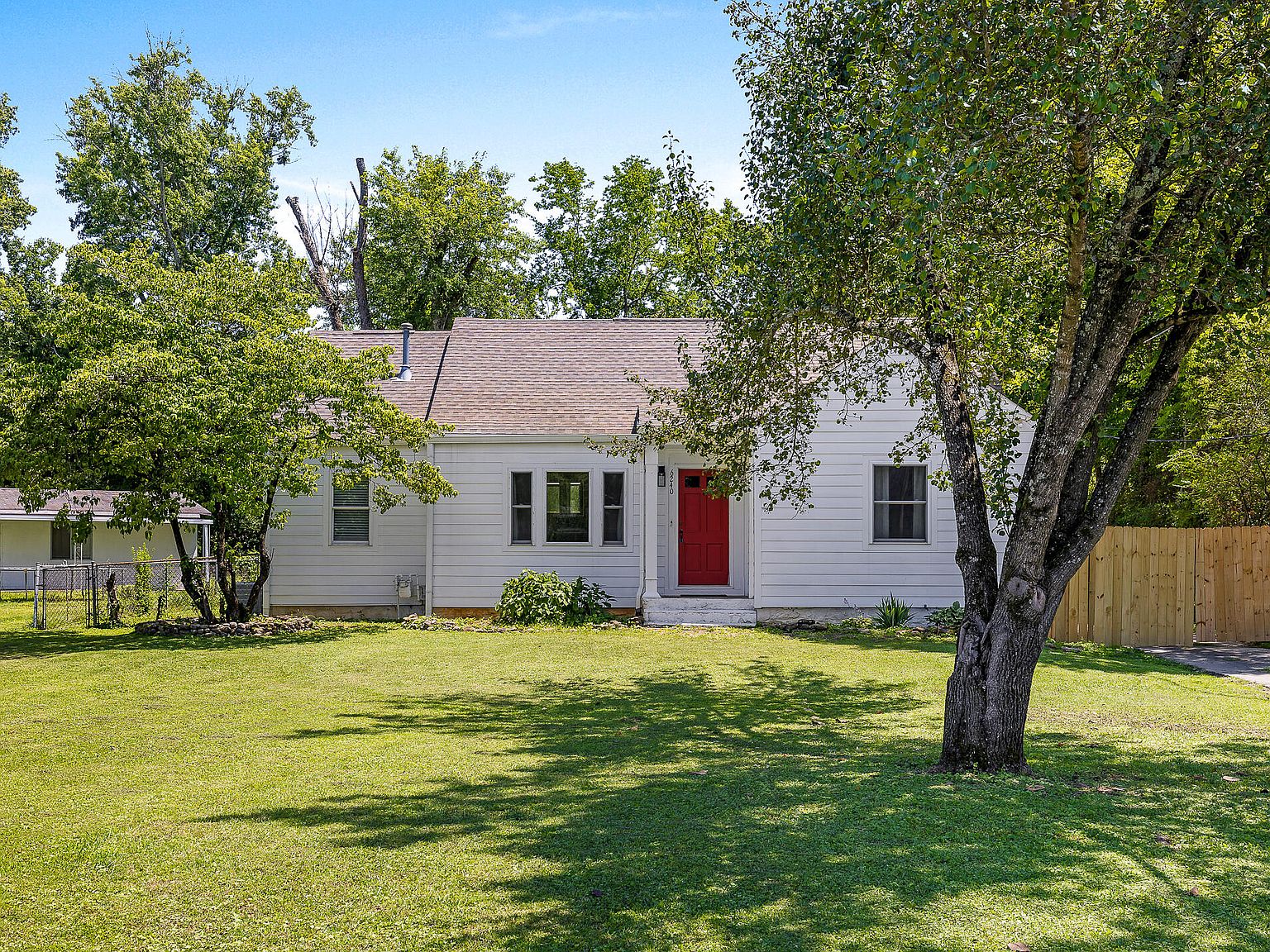 6240 E Brainerd Rd, Chattanooga, TN 37421 MLS 1375763 Zillow