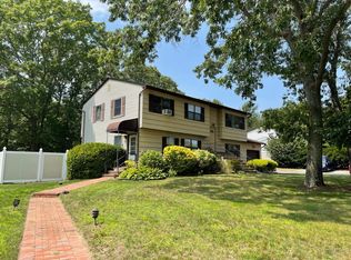 101 Ontario St #B, Pt Jefferson Station, NY