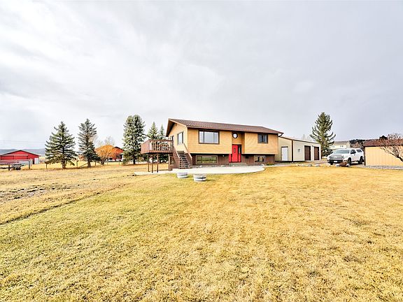 3rd image of 845 Terrence Rd