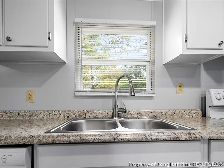 1502 Clan Campbell Dr — Photo 23