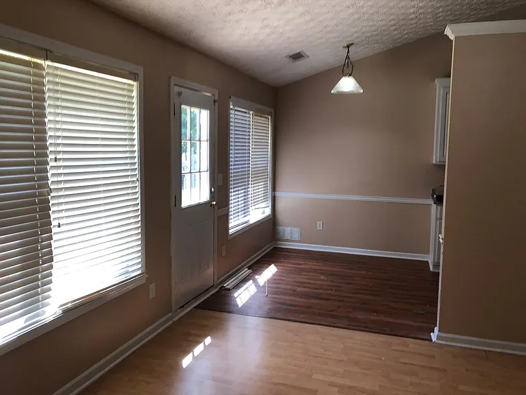 185 Butler Bridge Cir — Photo 45