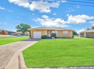 624 N Kansas St, Weatherford, OK 73096