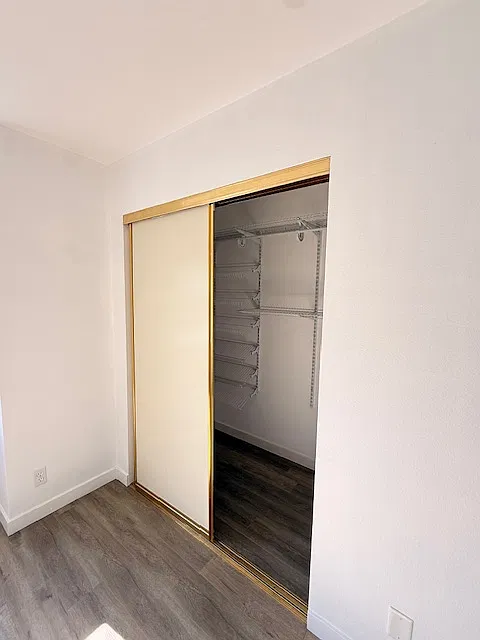 2 bed, 1037 sqft, $3,250 — Photo 2