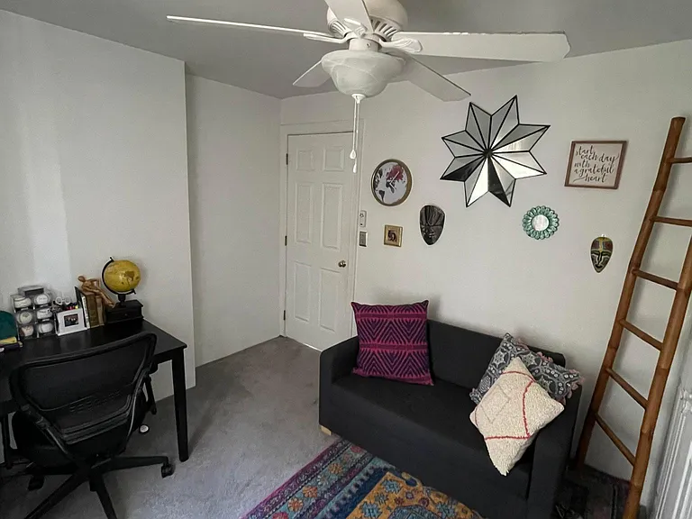 459 Delmar St — Photo 31