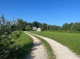 184 Catfish Cove Rd, Pine Ridge, KY 41360