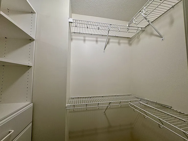 220 Konawa Ln — Photo 15