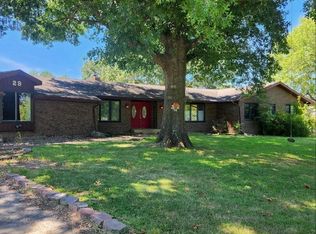 29 View Valley Dr, Carbondale, IL 62903