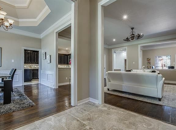 2nd image of 336 Mariah Bay Dr
