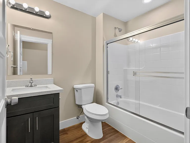 Rare New Construction 3- & 4-Bedroom Homes. Modern living. Spacious floor plans. An unbeatable lo... — Photo 18