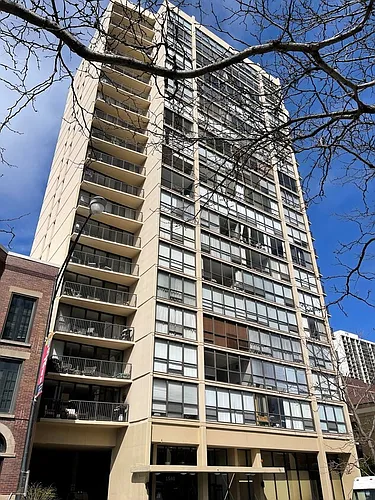 1540 N Lasalle St #604 Photo 1