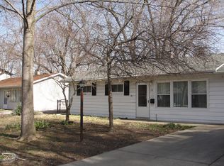28 Drexel Dr, Cahokia, IL