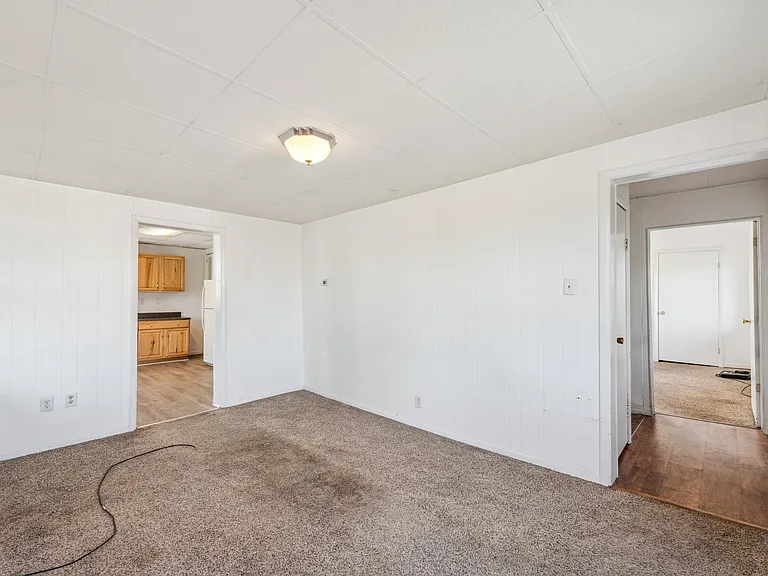 16 Eggers Ave #2 — Photo 5