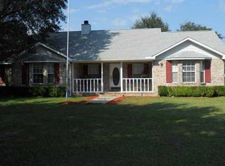 5813 Twin Oaks Dr, Pace, FL 32571