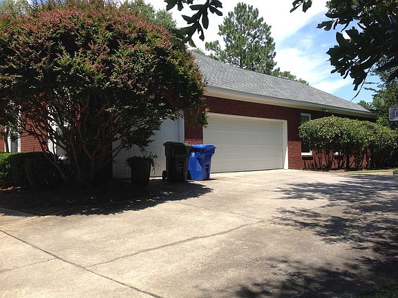 Driveway & 3 car garage