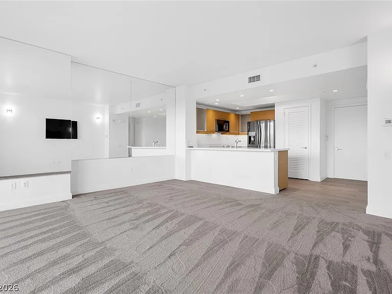 322 Karen Ave #3004 — Photo 7