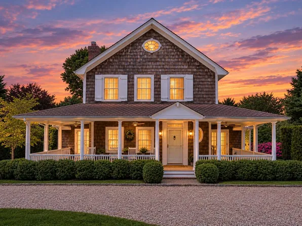 245 Meadows W, Bridgehampton, NY 11932