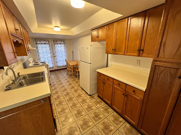 110 Piedmont Park Rd #B — Photo 10