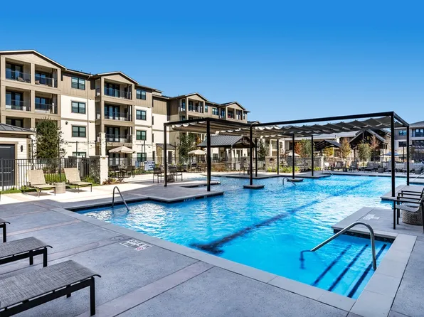 Cadence Creek at Gosling - 55+ Active Adult Apartment Homes