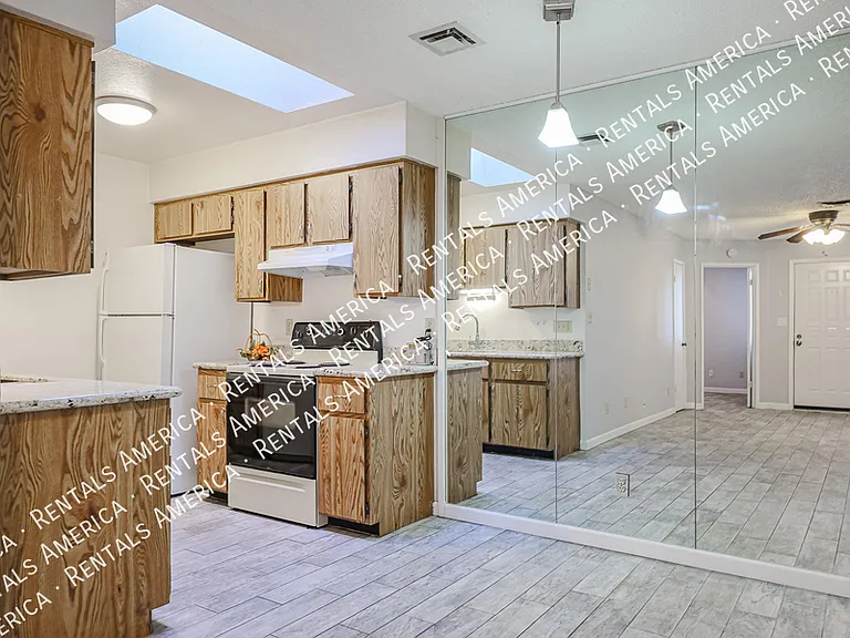 9020 W Highland Ave #107 — Photo 9