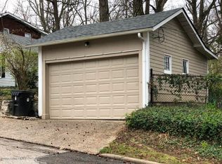 2401 Dundee Rd, Louisville, KY 40205