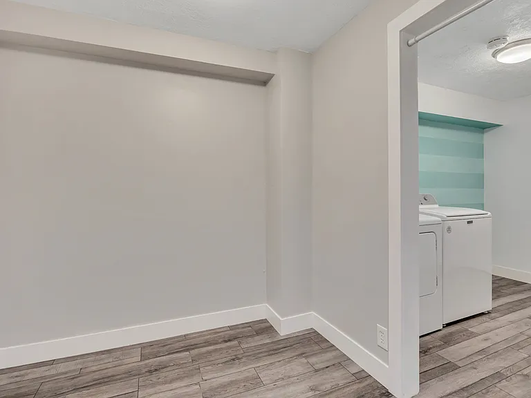 8847 S Mountain Vista Dr — Photo 4