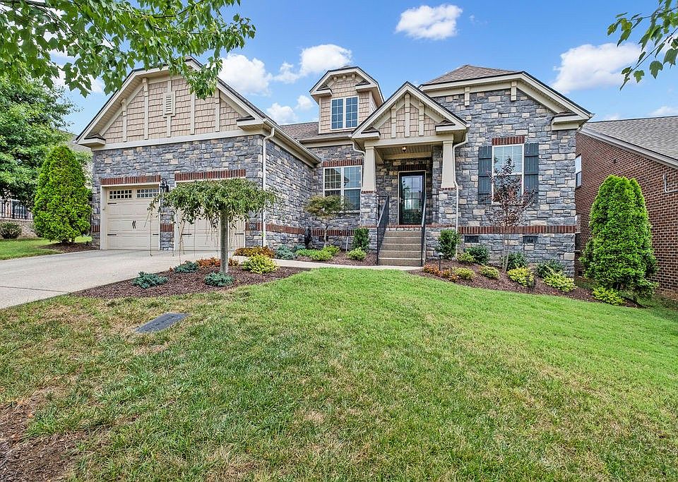 1st image of 209 Foxley Ct