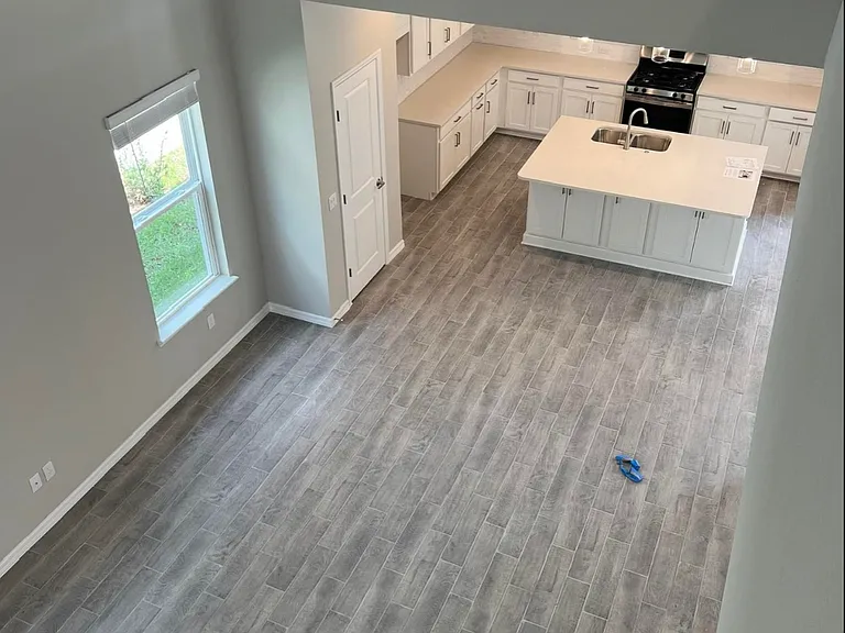 13735 Rangeland Blvd — Photo 3