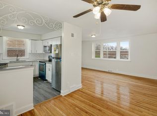 8736 Frontenac St, Philadelphia, PA 19152